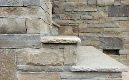 ironwood sandstone natural cleft chopped blend veneer, stairs